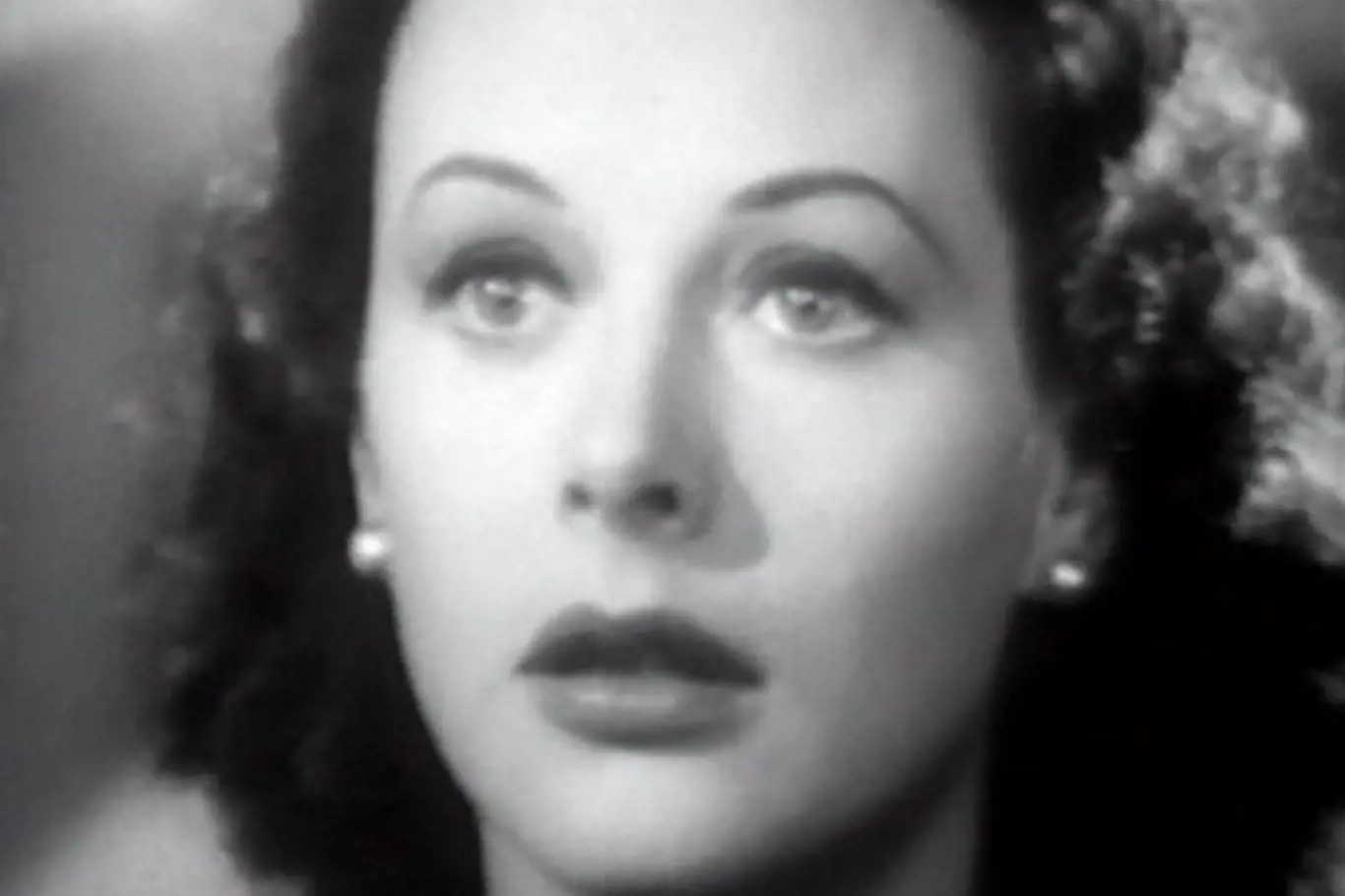 Hedy Lamarr nebyla pouze herečkou a nejkrásnější ženou světa své doby. Vymýšlela i spoustu vychytávek, z nichž některé používáme dodnes.