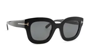 Sluneční brýle, Tom Ford, Lentiamo.cz, 6399 Kč Sluneční brýle, Tom Ford, Lentiamo.cz, 6399 Kč