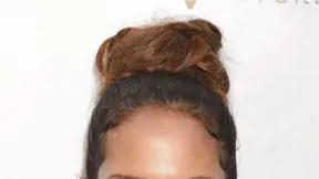 PADESÁTNICE HALLE BERRY vám vyrazí dech! Její nohy, účes, vyhlazená tvář... PADESÁTNICE HALLE BERRY vám vyrazí dech! Její nohy, účes, vyhlazená tvář...
