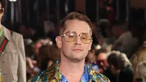Macaulay Culkin v roce 2021 na přehlídce Gucci Macaulay Culkin v roce 2021 na přehlídce Gucci