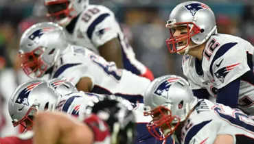 Super Bowl: Patriots (v modrém) porazili Atlantu.