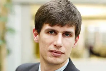 Ekonom Bureš: Svět financí nečeká jen hlasování o Brexitu