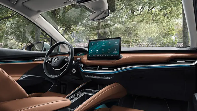 Víme, co za novinky se skrývá uvnitř elektrického SUV ENYAQ iV.